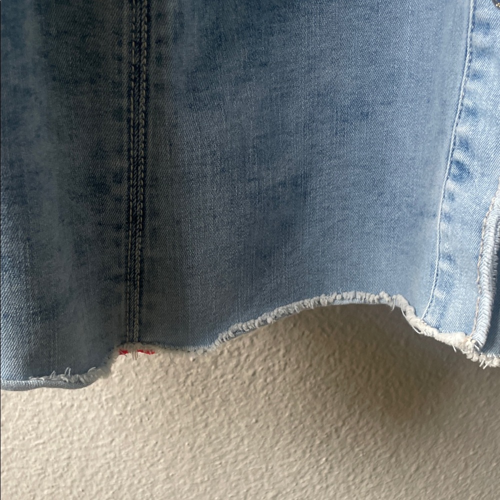 Peter Nygard Light Blue Denim Shirt - Picture 8 of 12